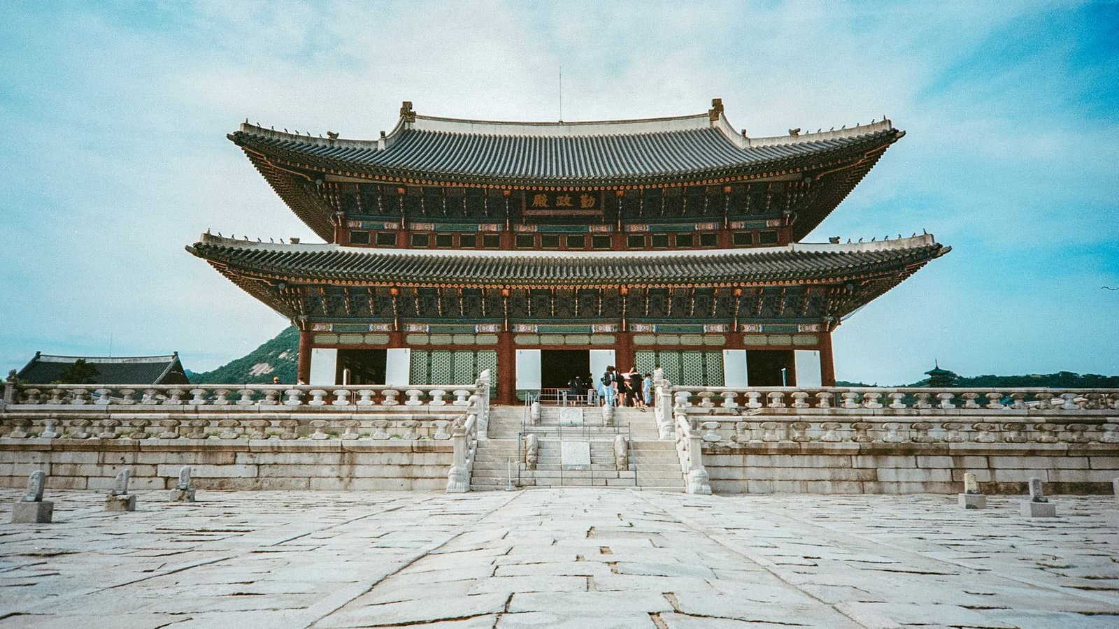 Explore Korea with KGAY